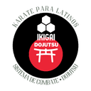 Logo Karate para Latinos